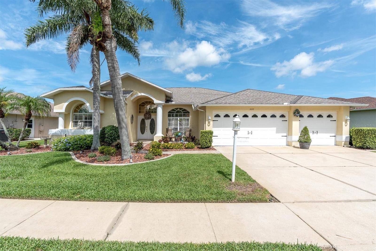 Trinity, FL 34655,1610 WINDING WILLOW DR