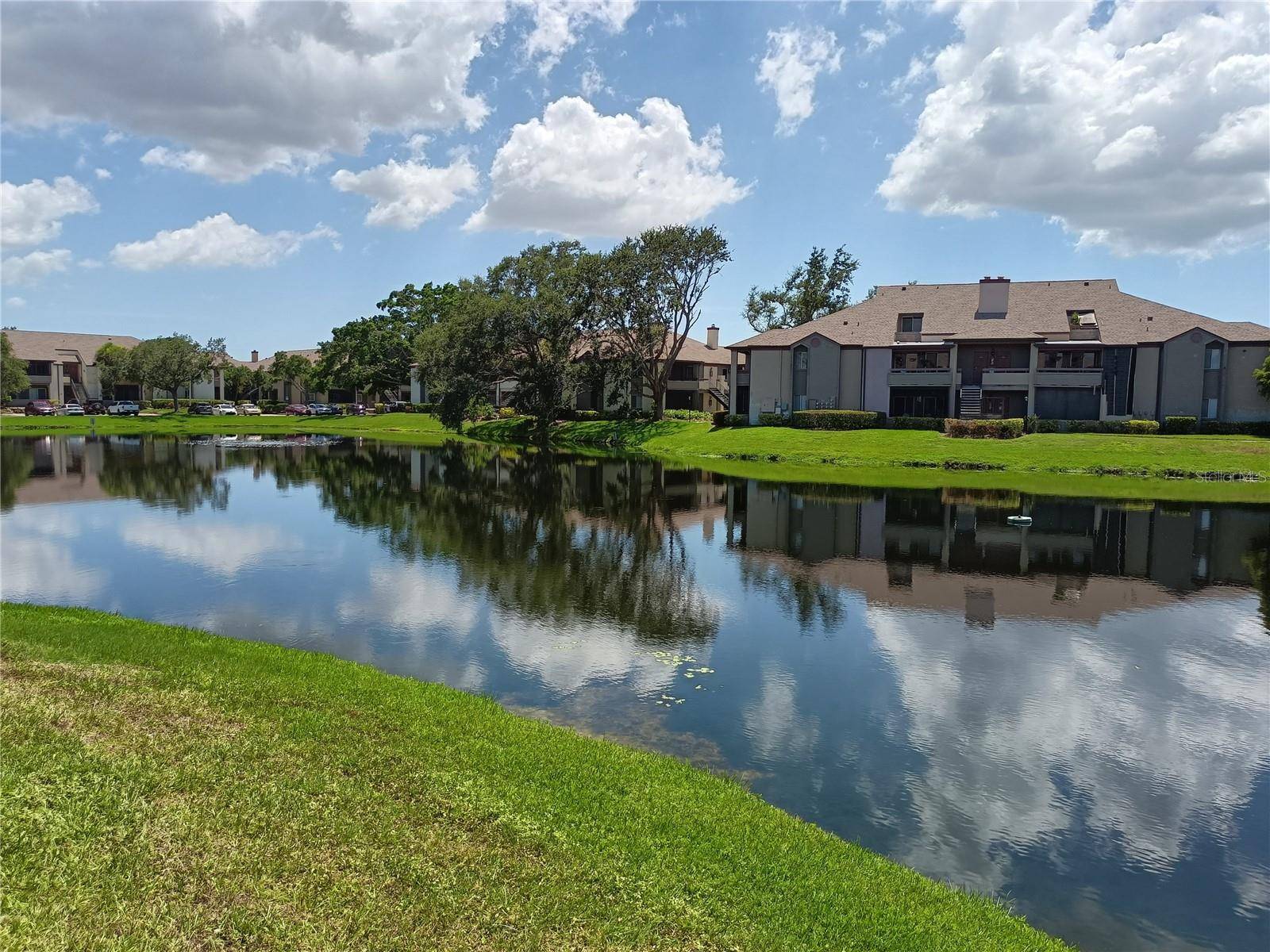 St Petersburg, FL 33702,10263 GANDY BLVD N #611