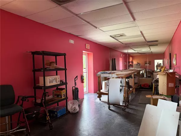 FL 34208,Address not disclosed