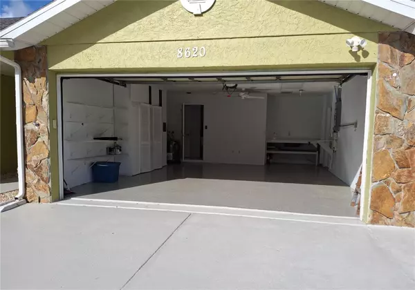 Port Richey, FL 34668,8620 GOLD PINE DR