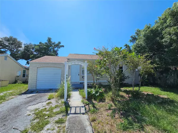 119 37TH ST S, St Petersburg, FL 33711