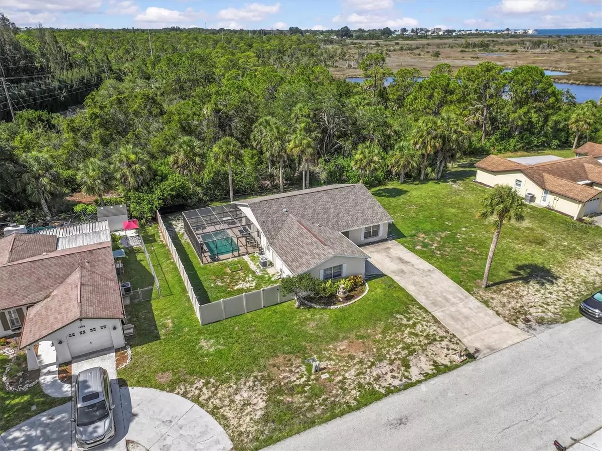 Hudson, FL 34667,7432 SOUTHWIND DR
