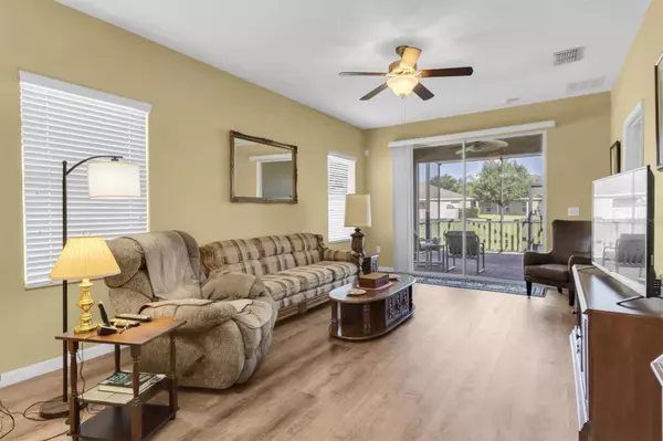 Hudson, FL 34669,13553 CREST LAKE DR