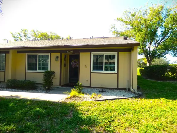 11231 DOLLAR LAKE DR #6, Port Richey, FL 34668