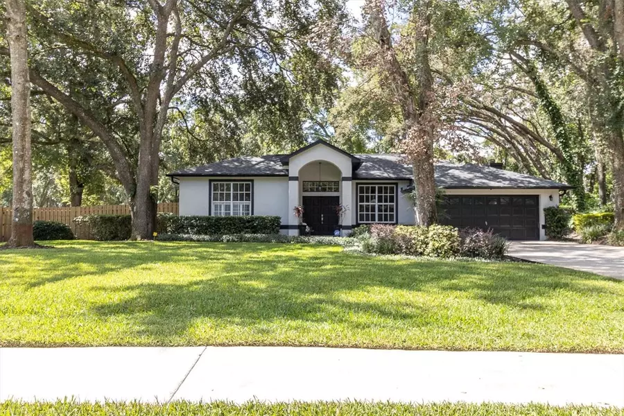 2417 REGAL DR, Lutz, FL 33549