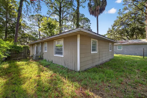 New Port Richey, FL 34652,7139 PINEWOOD DR