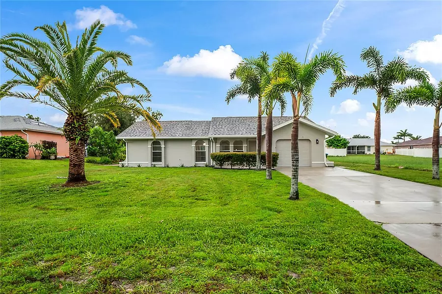 711 SW 11TH AVE, Cape Coral, FL 33991