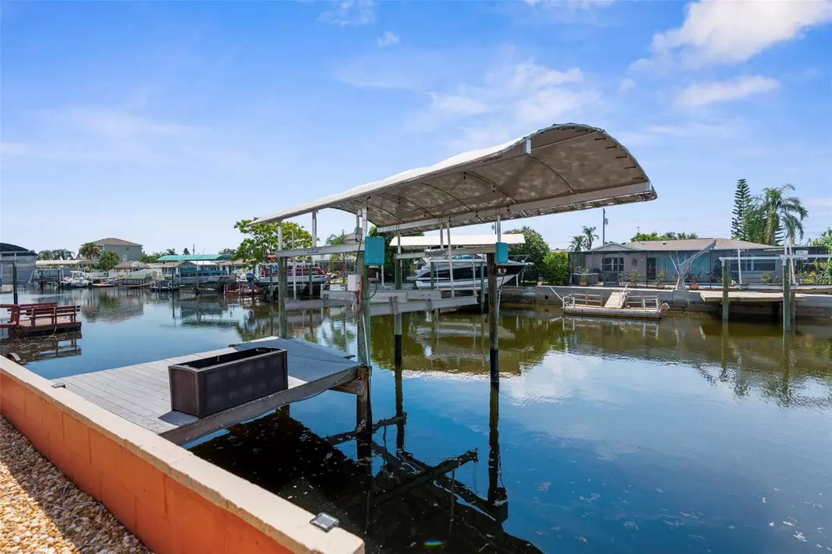 Hudson, FL 34667,13633 BRITTON DR