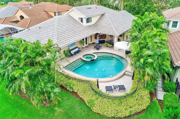 Seminole, FL 33777,7714 ARALIA WAY