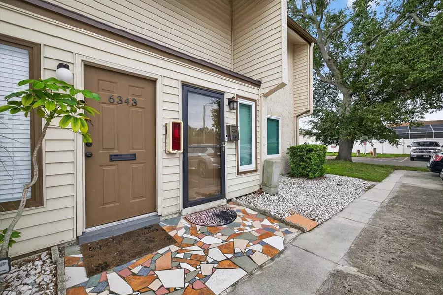 6343 23RD ST N, St Petersburg, FL 33702