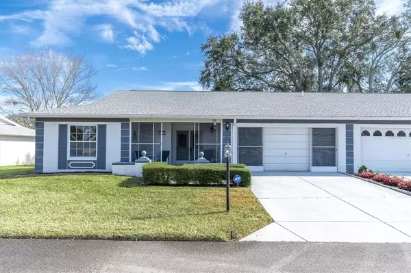 11030 LINKSIDE DR #11030, Port Richey, FL 34668