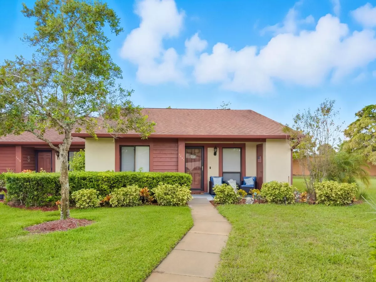 Hudson, FL 34667,7221 GREYSTONE DR #D