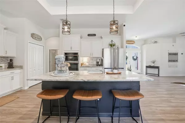 Weeki Wachee, FL 34614,18166 RAMSEY RD