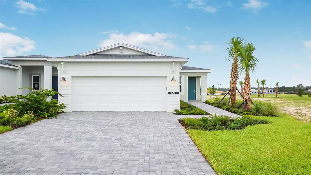 570 HAMMOCK OAKS BLVD, Lady Lake, FL 32159