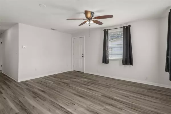 Port Richey, FL 34668,7125 COLFAX DR