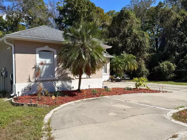 New Port Richey, FL 34654,12140 HUNTERS LAKE DR