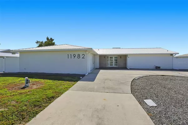 Crystal River, FL 34429,11982 W BAYSHORE DR