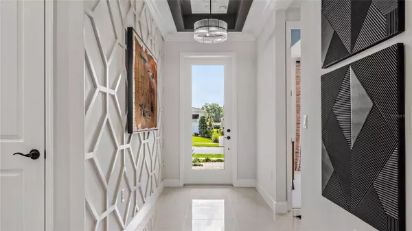 Lady Lake, FL 32159,557 HAMMOCK OAKS BLVD