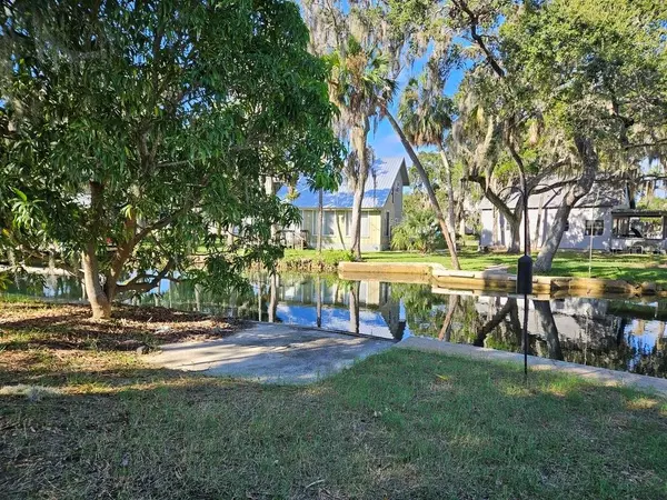 Weeki Wachee, FL 34607,5281 TUNA LN