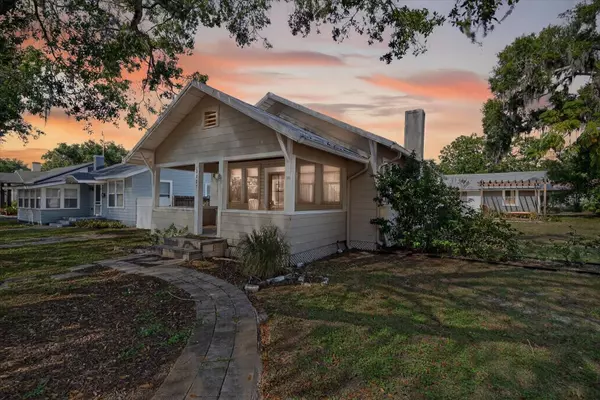 New Port Richey, FL 34653,6207 MAIN ST