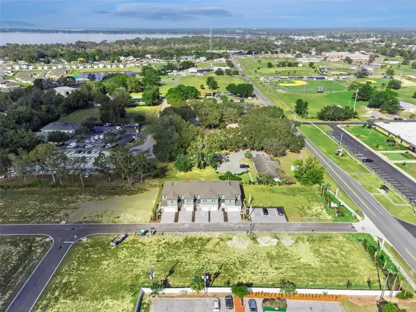 Eustis, FL 32726,622 CEDAR ELM ST