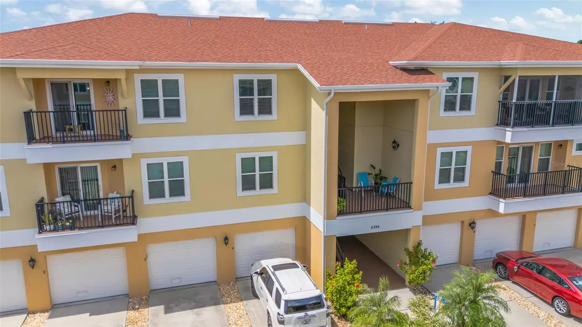 New Port Richey, FL 34652,6395 BANYAN BLVD #301