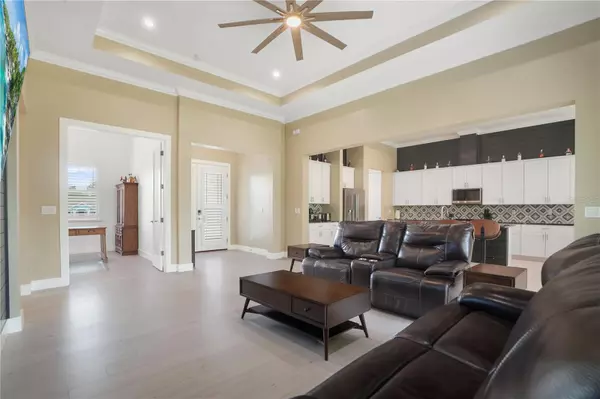 Weeki Wachee, FL 34614,10380 YELLOW HAMMER RD