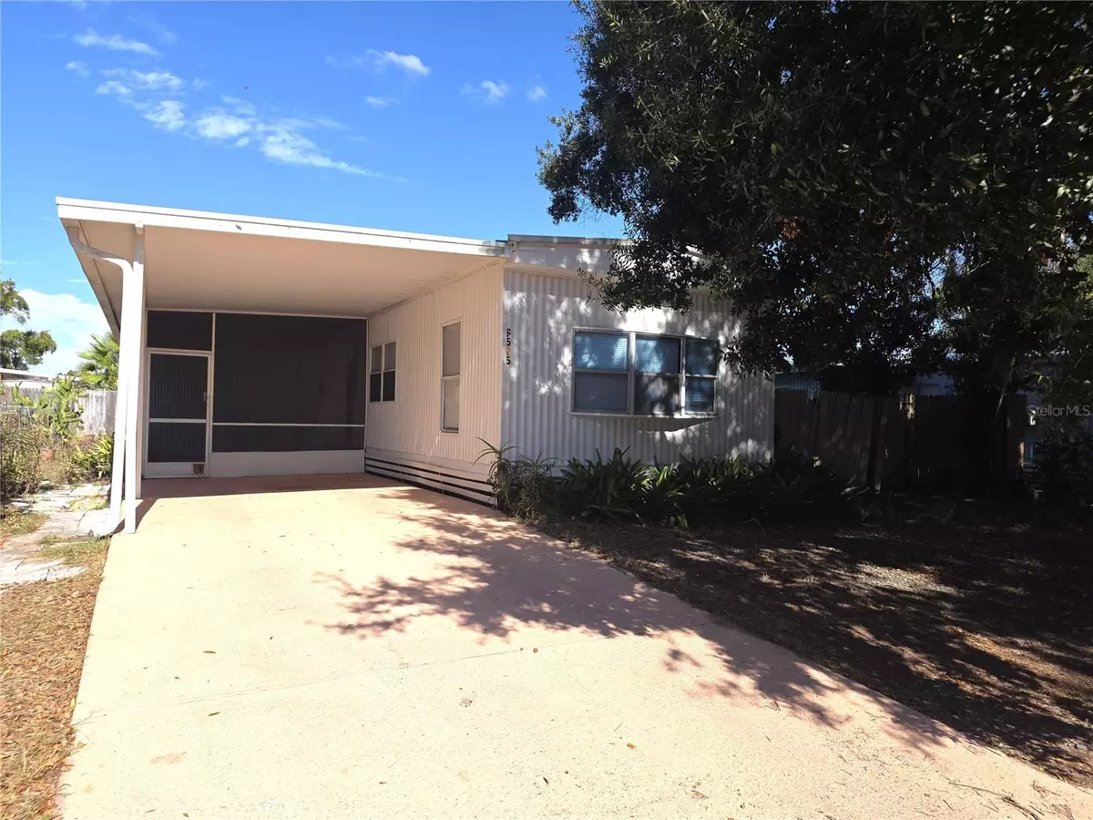 New Port Richey, FL 34653,6525 TRALEE AVE