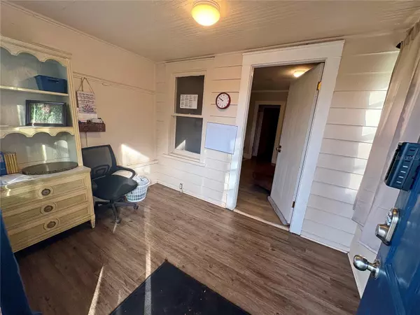 St Petersburg, FL 33705,1145 16TH AVE S #B