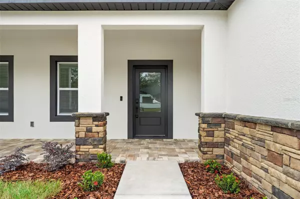 Weeki Wachee, FL 34614,11374 PARAMOUNT AVE