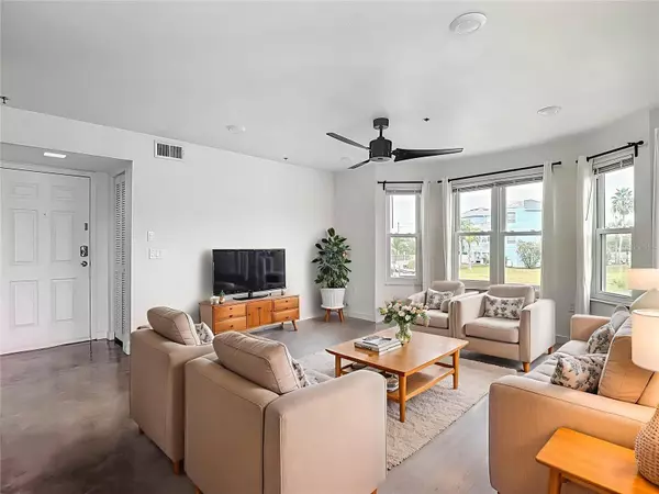 New Port Richey, FL 34652,5722 BISCAYNE CT #103