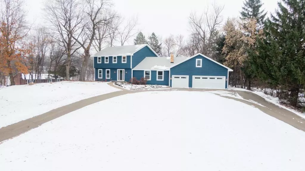 Orono, MN 55356,650 Minnetonka Highlands LN