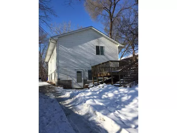 1541 Jackson ST, Saint Paul, MN 55117