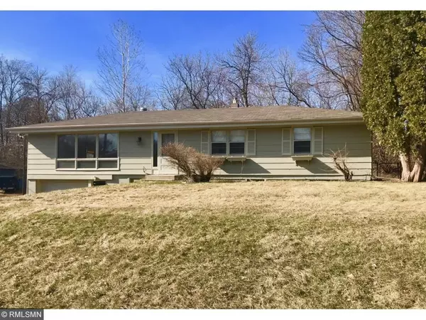 Minnetonka, MN 55391,17316 Bay CIR