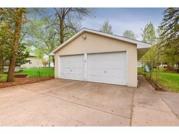 Elk River, MN 55330,1321 5th ST NW