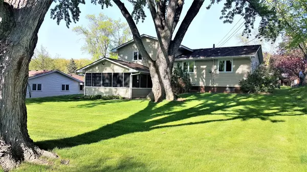 Burnsville, MN 55337,10925 London DR