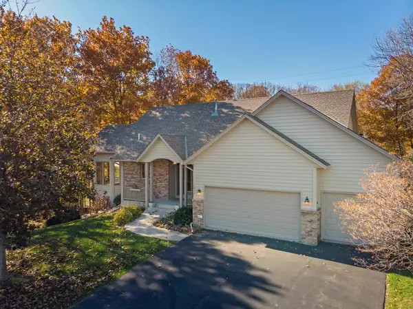 Chanhassen, MN 55317,1913 Creek View CT