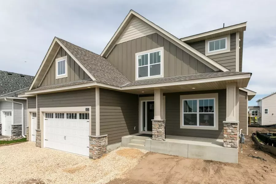 16089 Estate LN, Lakeville, MN 55044