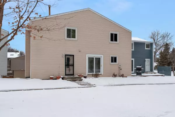 3445 Pilgrim LN N, Plymouth, MN 55441