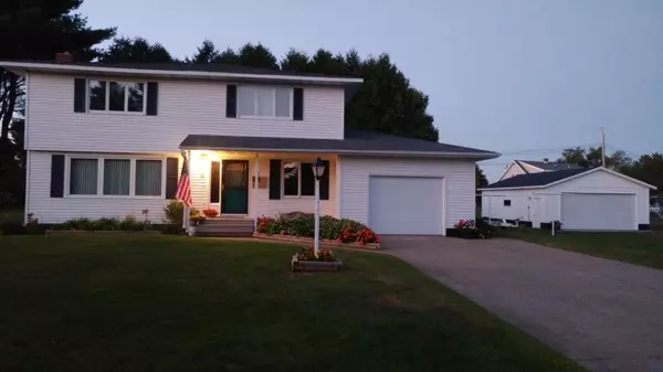 Babbitt, MN 55706,25 Locust DR