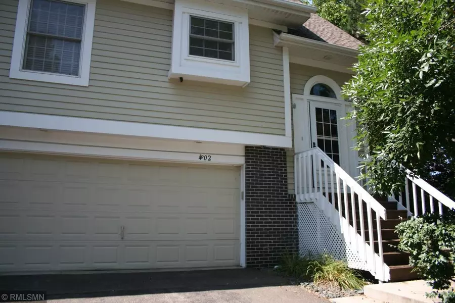 4902 Bayswater RD, Minnetonka, MN 55345