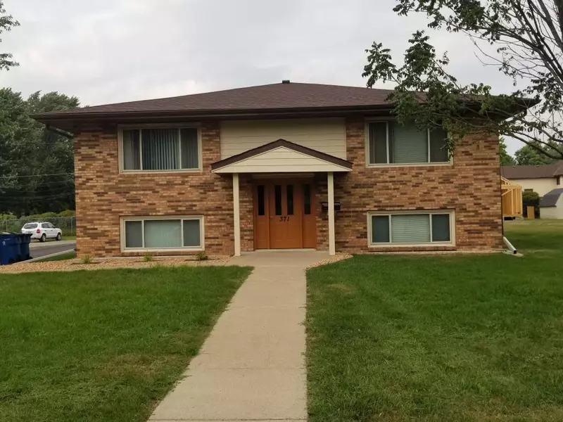 371 74th Avenue NE, Fridley, MN 55432