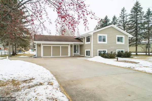 13311 Arrowood LN N, Dayton, MN 55327