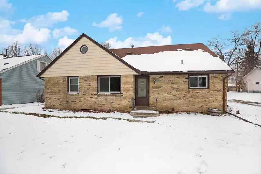 708 6th AVE S, Hopkins, MN 55343