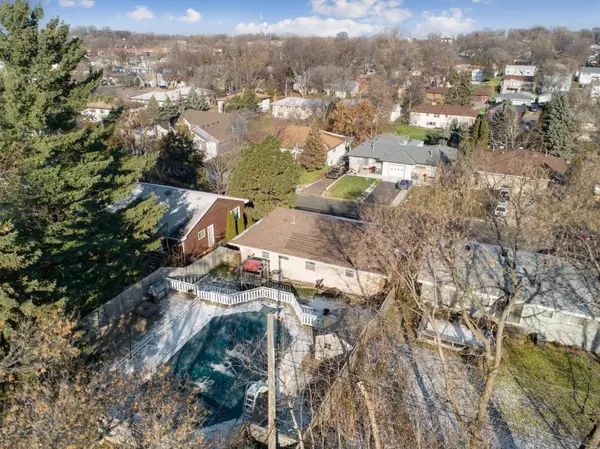 Columbia Heights, MN 55421,1028 43 1/2 AVE NE