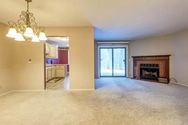 Edina, MN 55436,6837 Langford DR