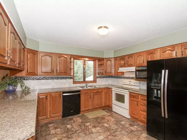 Cannon Falls, MN 55009,306 Evergreen DR E