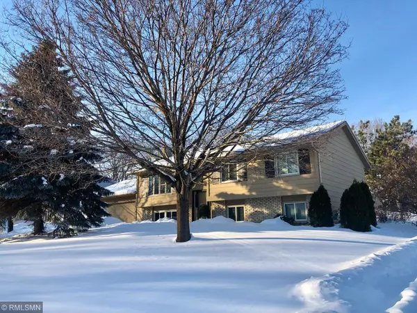 13600 Upton AVE S, Burnsville, MN 55337