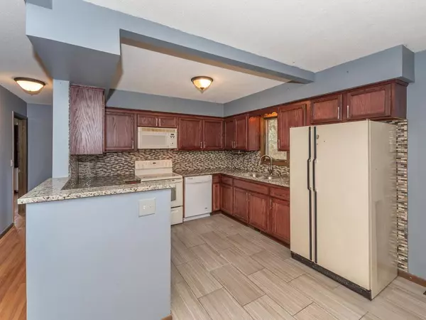 Bloomington, MN 55437,4701 Normandale Highlands DR