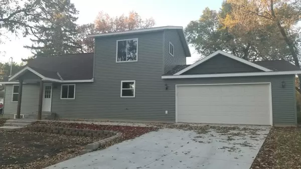 Little Falls, MN 56345,308 8th ST NW